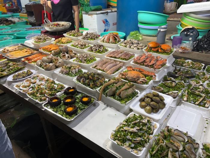 Ăn gì ở chợ Hàng Dương Cần Giờ Ăn gì ở chợ Hàng Dương Cần Giờ