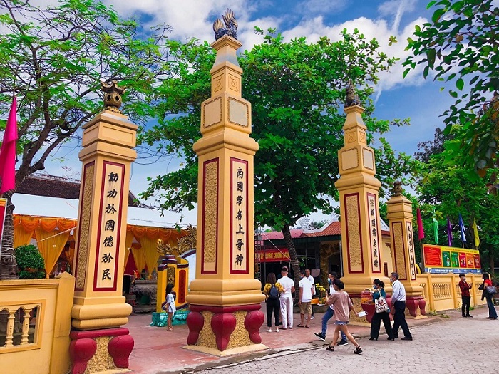 địa điểm du lịch Nghệ An- đền ông Hoàng Mười