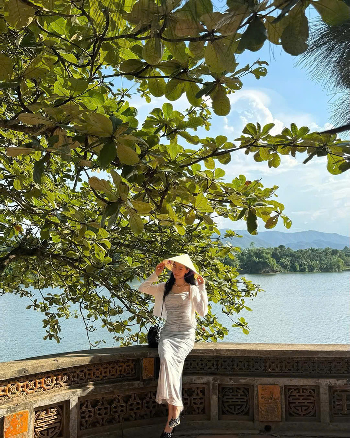 Các điểm du lịch tâm linh nổi tiếng miền Trung - Chùa Thiên Mụ, Huế