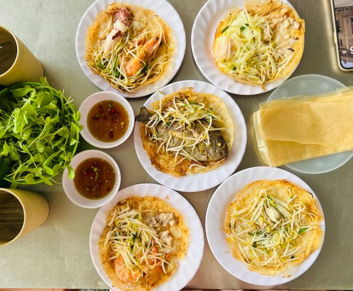 quán bánh xèo ngon ở Huế quán Hằng Liên 