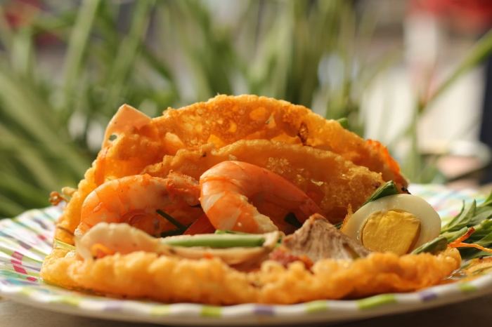 quán bánh xèo ngon ở Huế quán hạnh 