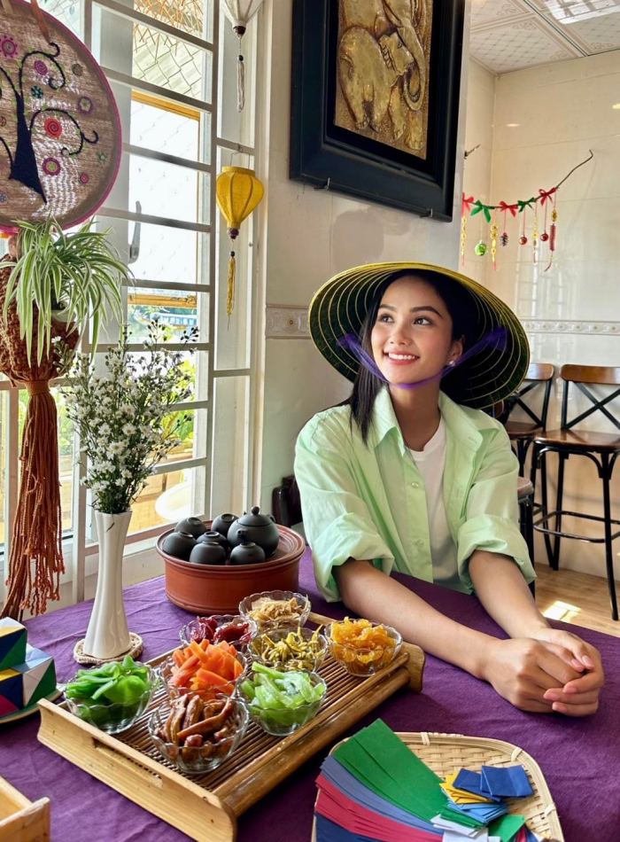 Khám phá phố cổ Bao Vinh Mạ's House