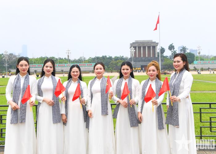 Lịch nghỉ lễ Giỗ tổ 10/3 và 30/4