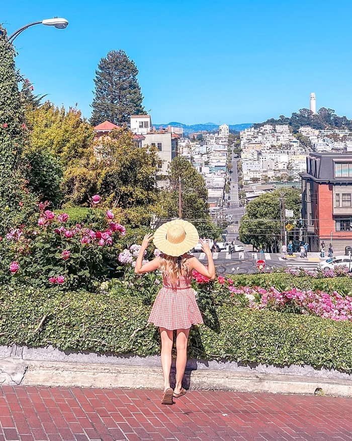 Góc chụp đẹp ở phố Lombard San Francisco Mỹ