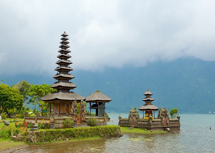 đền văn hóa du lịch Bali Indonesia