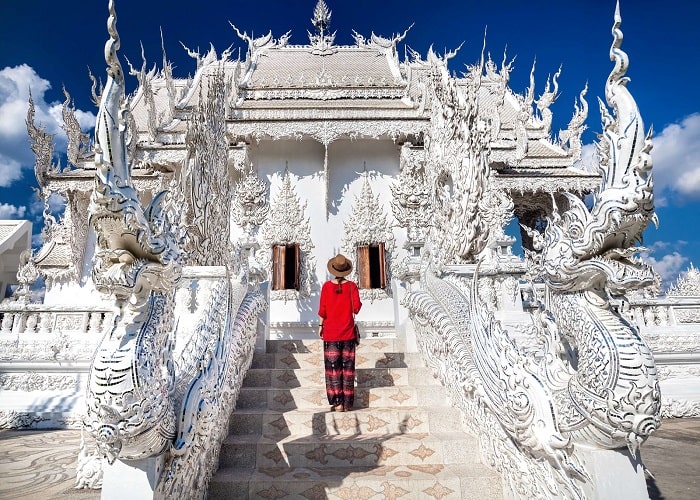 du lịch Đông Nam Á ghé thăm đền trắng