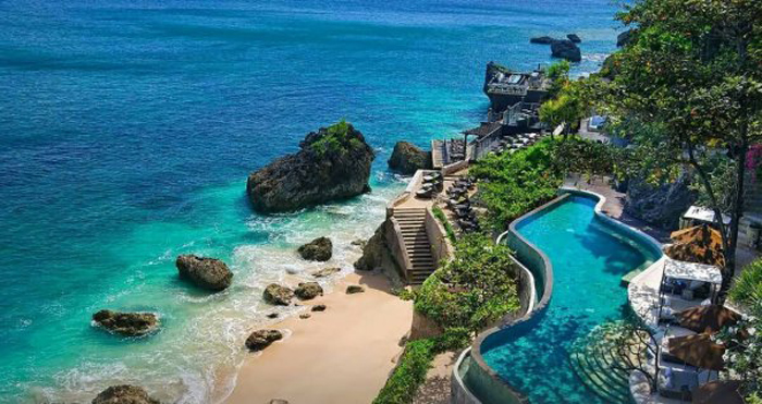 Bể bơi vô cực ở khu nghỉ dưỡng Ayana, Bali