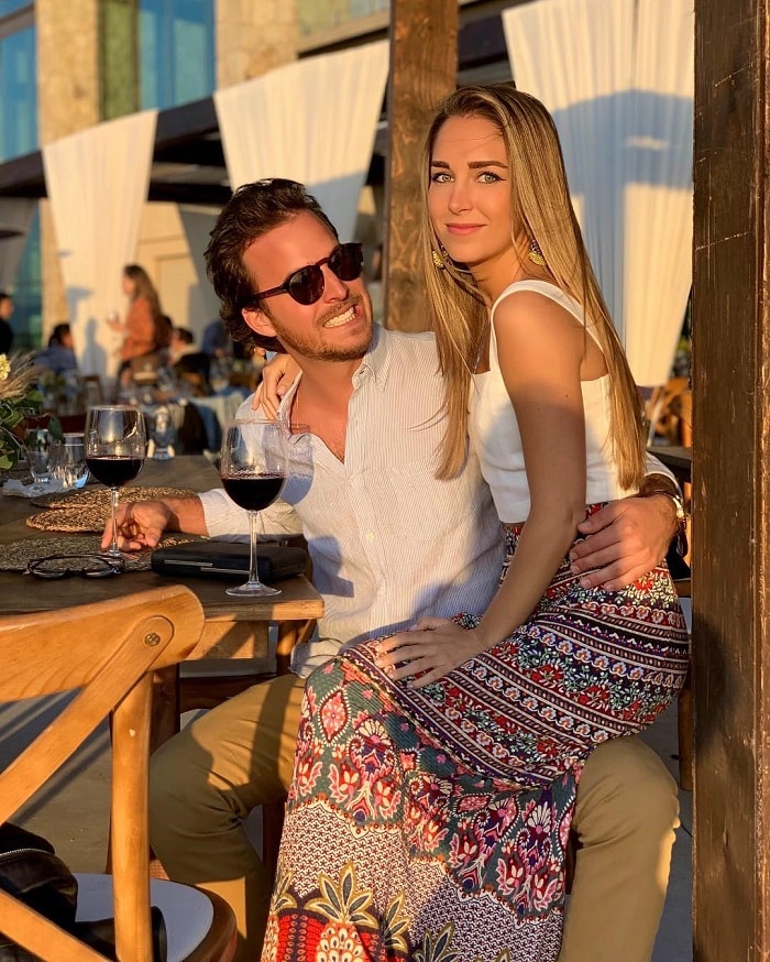 Kỳ lạ mạch nước biển phun ngược tại hang động Bufadora Mexico 