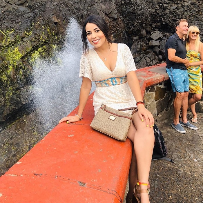 Kỳ lạ mạch nước biển phun ngược tại hang động Bufadora Mexico 