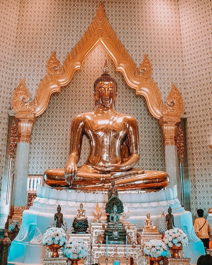 Chùa Phật Vàng - ngôi chùa linh thiêng bậc nhất Thái Lan