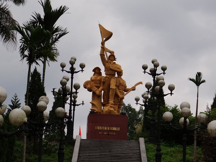 Cang and Fort Nghia Lo historical site
