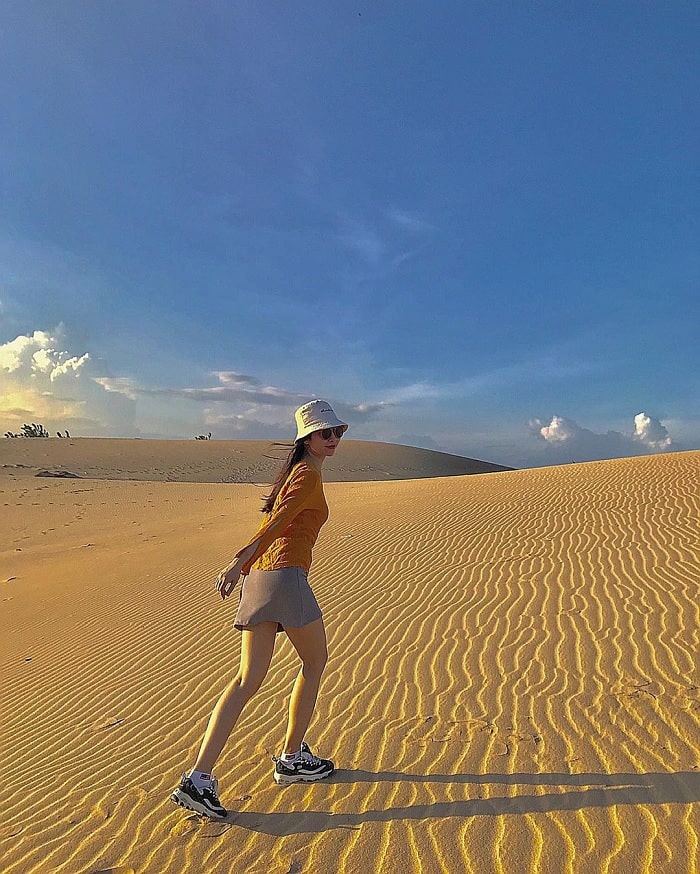 Đồi cát Nam Cương - điểm du lịch quyến rũ bậc nhất tại Ninh Thuận