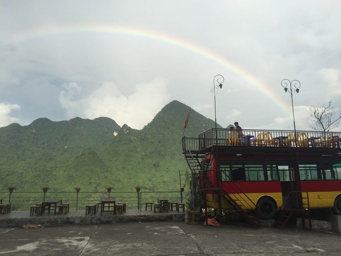 'Heart-breaking' with picturesque scenery in Cam Son Mountain, Ha Giang