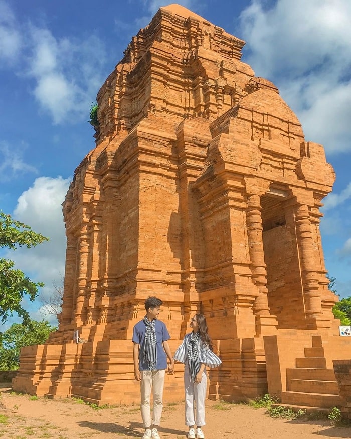 Khám phá vẻ đẹp huyền bí của tháp Chàm Poshanư Phan Thiết