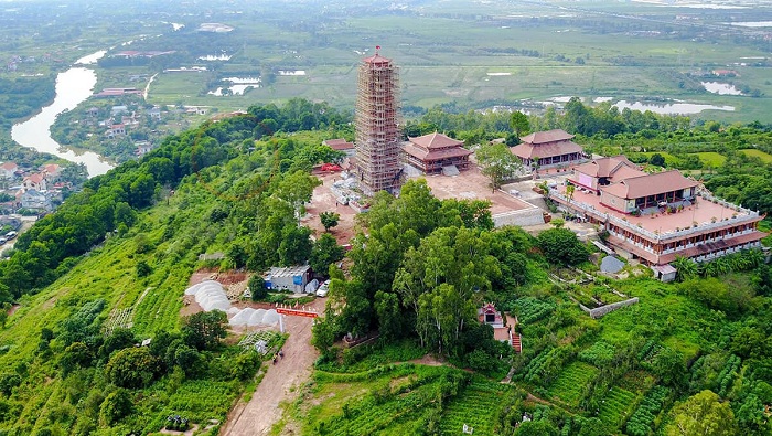 Visiting Tuong Long Hai Phong tower