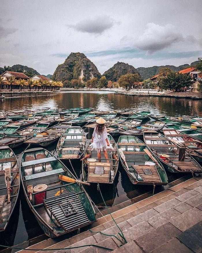 Referring to the ecotourism destinations in the North, we cannot forget to mention Tam Coc Bich Dong tourist area 
