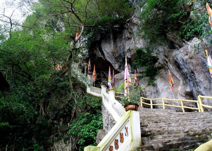 spiritual place in Lang Son - Tien Lang Son Pagoda