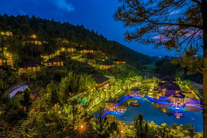 Check in Hue Back Source tourist area - located on a romantic hill