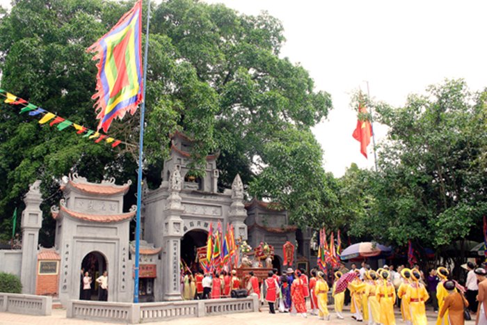 Lễ hội đền Mẫu là lễ hội ở Hưng yên nổi bật