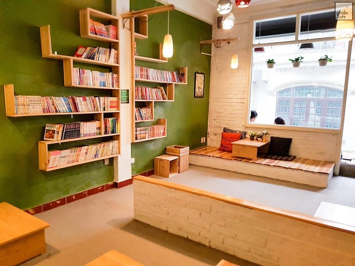 Book’n Coffee là một trong những quán cà phê sách ở Hà Nội