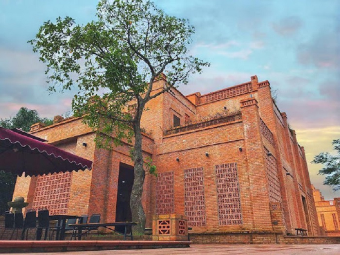  the present ancient citadel of Quang Ngai 