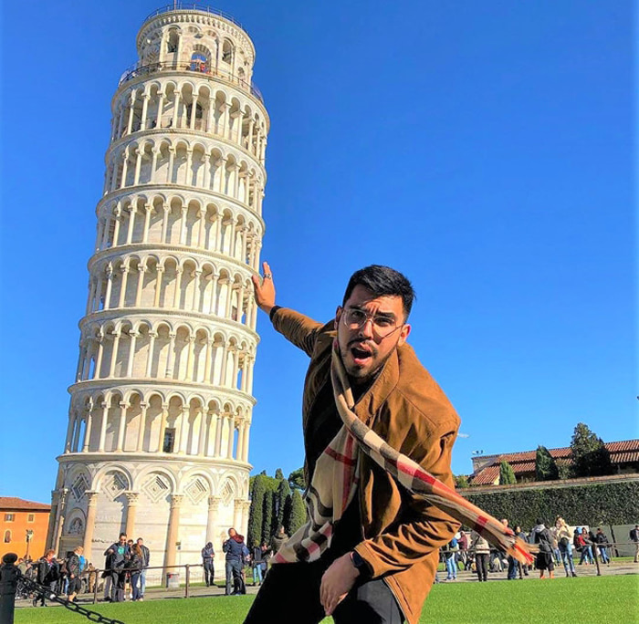 Admire the Leaning Tower of Pisa - leaning south