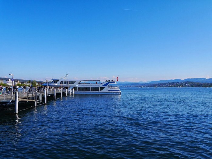 thắng cảnh hồ Zurich - Hồ Zurich xanh quanh năm