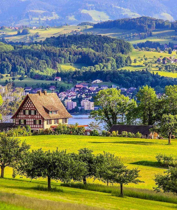 thắng cảnh hồ Zurich - Đỉnh núi Pfannenstiel