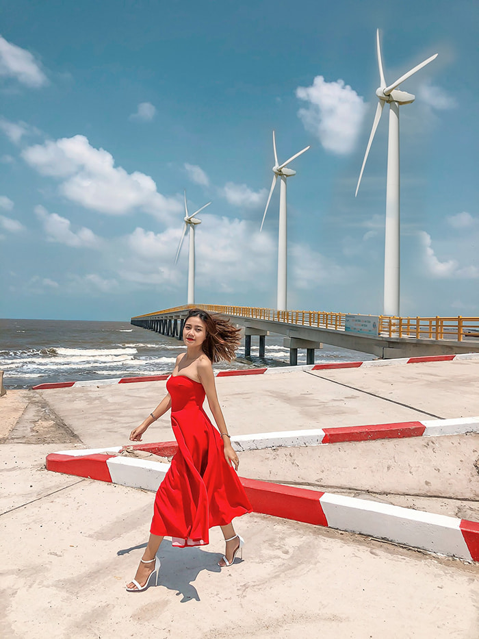 Check in Duyen Hai Tra Vinh wind power - Beautiful photos thousands of people love