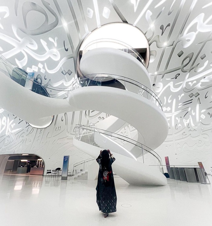 Các tầng của nó là không gian nằm ngang duy nhất trong cấu trúc. bảo tàng tương lai Dubai