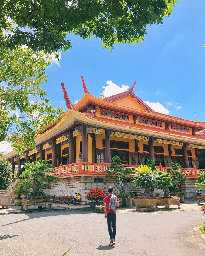 Trúc Lâm Chánh Giác là một trong những Thiền Viện Trúc Lâm ở Việt Nam nổi tiếng