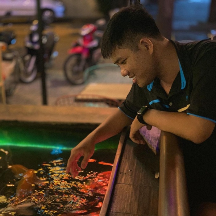 Koi Lands Coffee is a famous Saigon Koi fish cafe