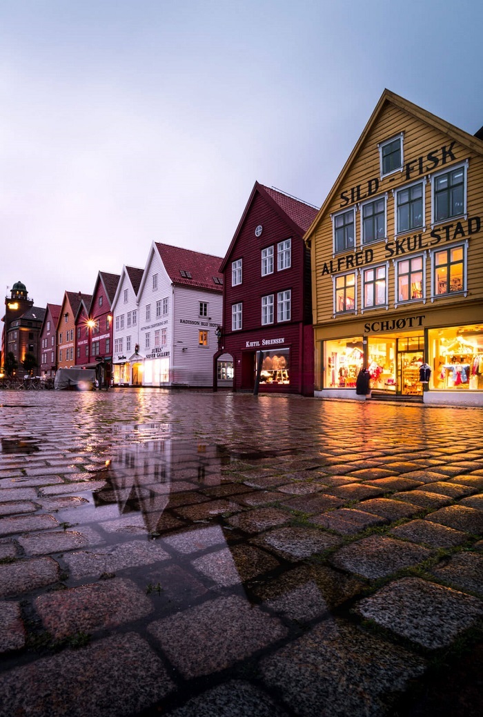 Bergen là thành phố ẩm ướt và nhiều mưa - du lịch Bergen Nauy