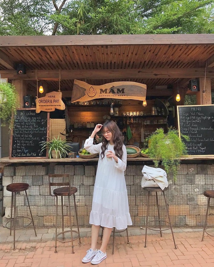 Oshi Town Sài Gòn khám phá quán Mầm Coffee