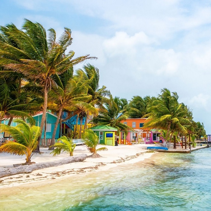 Placencia nằm ở cực nam của Belize - du lịch Placencia Belize