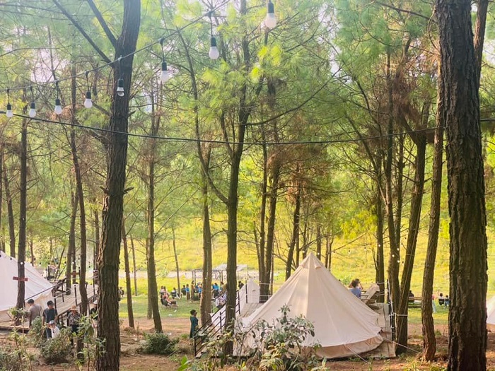 Điểm cắm trại ở Quảng Bình ngoài hồ Thác Chuối Quảng Bình 
