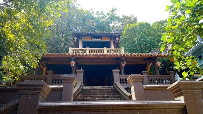 Thời điểm tham quan chùa Dung Hà Tiên  