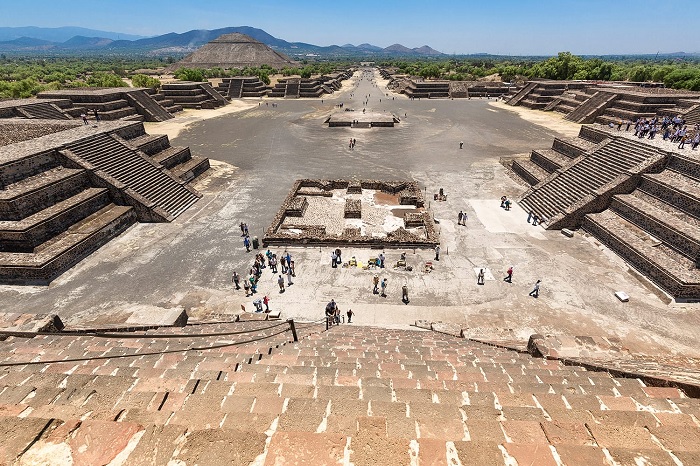 Đại lộ Tử Thần dài 2,5 km - kim tự tháp Teotihuacan