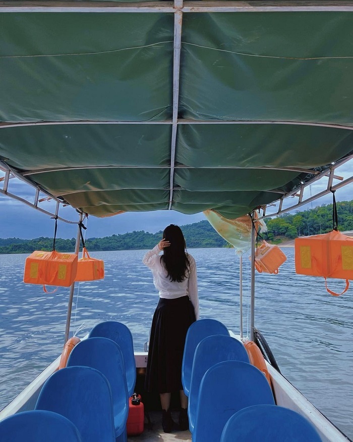 điểm du lịch Thanh Hoá 30/4 - Bến En