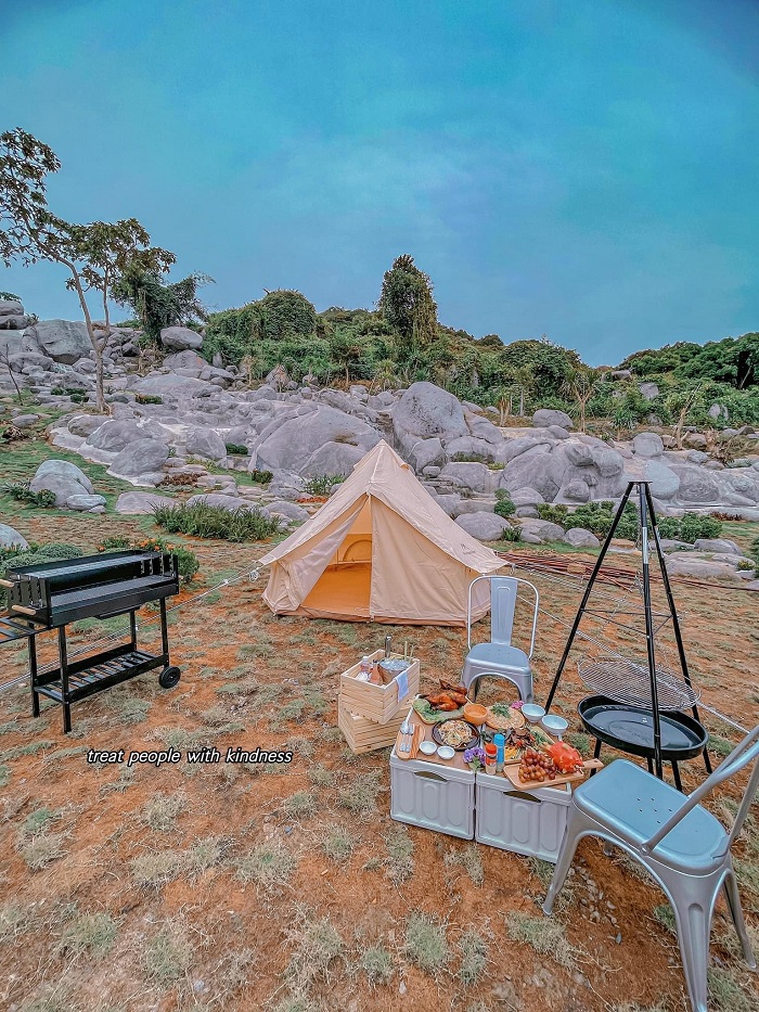 Giá dịch vụ ở khu cắm trại Ganesha Camping Ô Thum