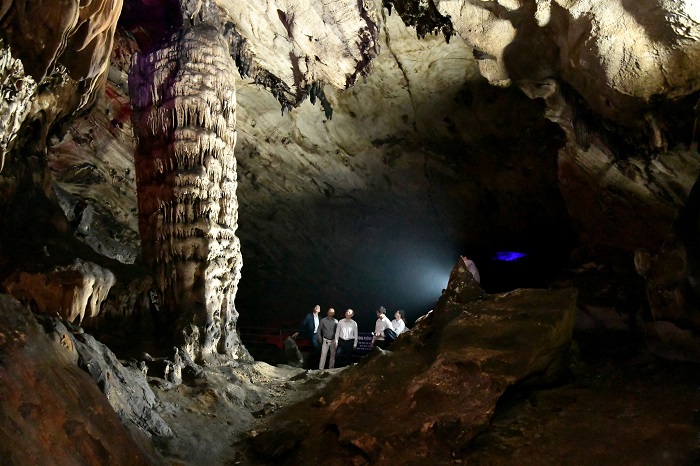 Hang Diêm là hang động đẹp ở Yên Bái nổi tiếng tại Lục Yên