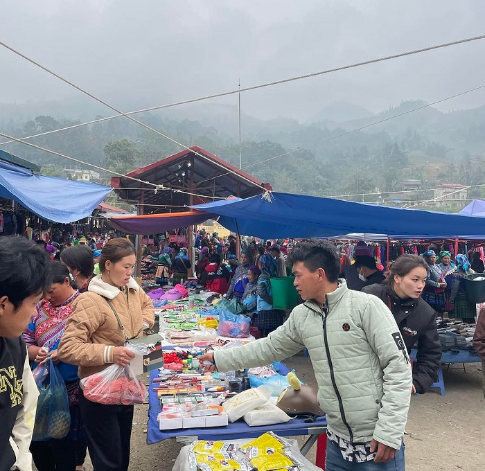 Khám phá xã Sín Chéng để đi chợ phiên vào thứ 4 hàng tuần