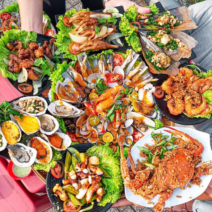 hải sản món ăn mùa hè ở Huế