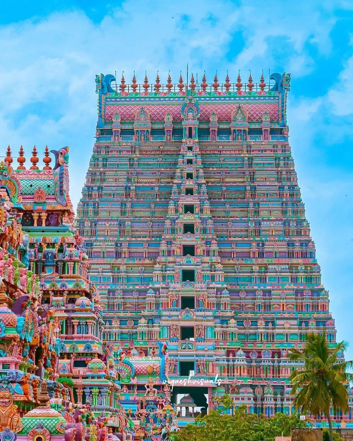 Sri Ranganathaswamy là ngôi đền cổ trên thế giới nằm ở Ấn Độ