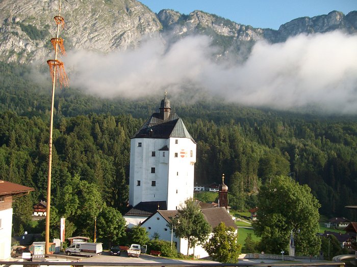 Nhà thờ Mariastein là điểm tham quan ở thị trấn Kufstein Áo