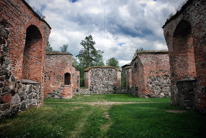 Kiểm tra những tàn tích cũ của Vaasa là trải nghiệm thú vị ở thành phố Vaasa Phần Lan