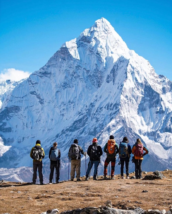 Everest là ngọn núi tuyết đẹp nhất thế giới thách thức nhiều nhà leo núi