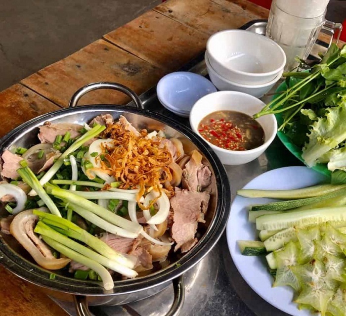 Các quán ăn ngon ở Gò Dầu Tây Ninh - Quán bò nướng Gia Lộc 