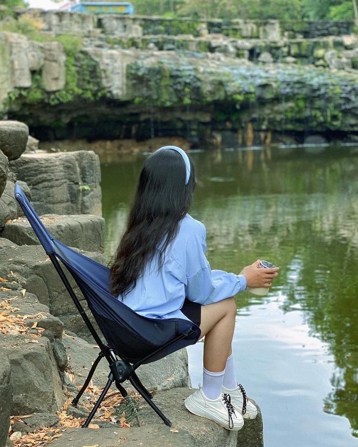 Thác Đá Hàn là thác nước đẹp ở miền Nam mang lại vẻ đẹp của sự bình yên, thư thái