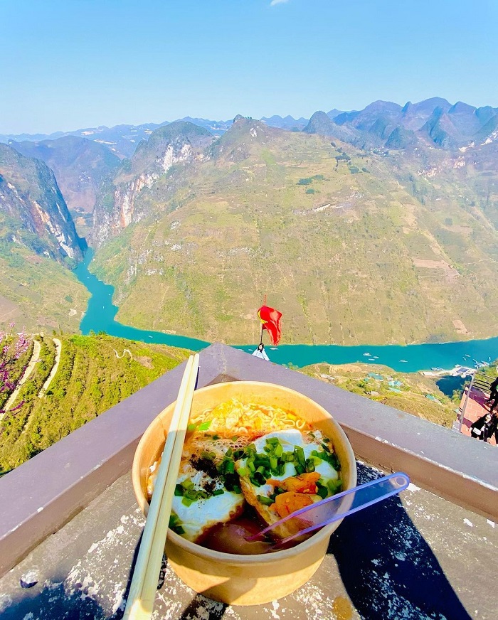 Sông Nho Quế là nơi có view ăn sáng triệu đô ở Việt Nam lên hình cực đỉnh